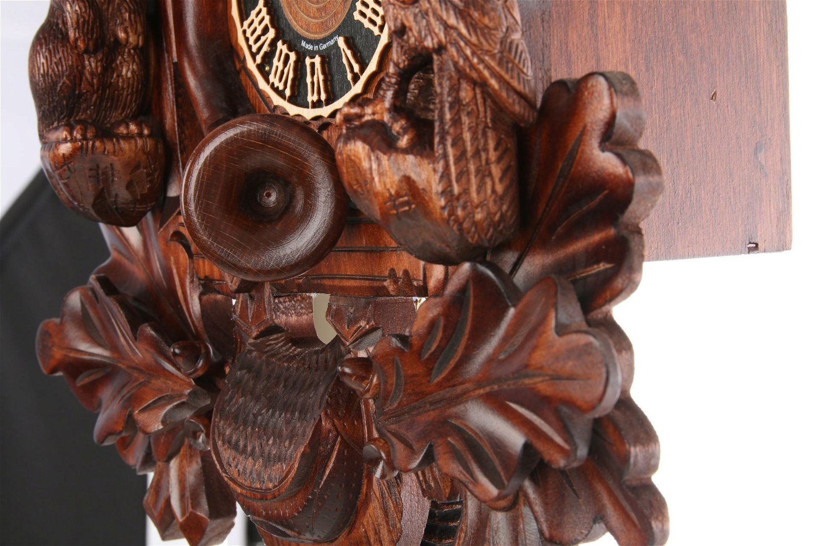 Reloj de cuco estilo “Madera tallada” movimiento mecánico de 1 día 40cm de Hönes