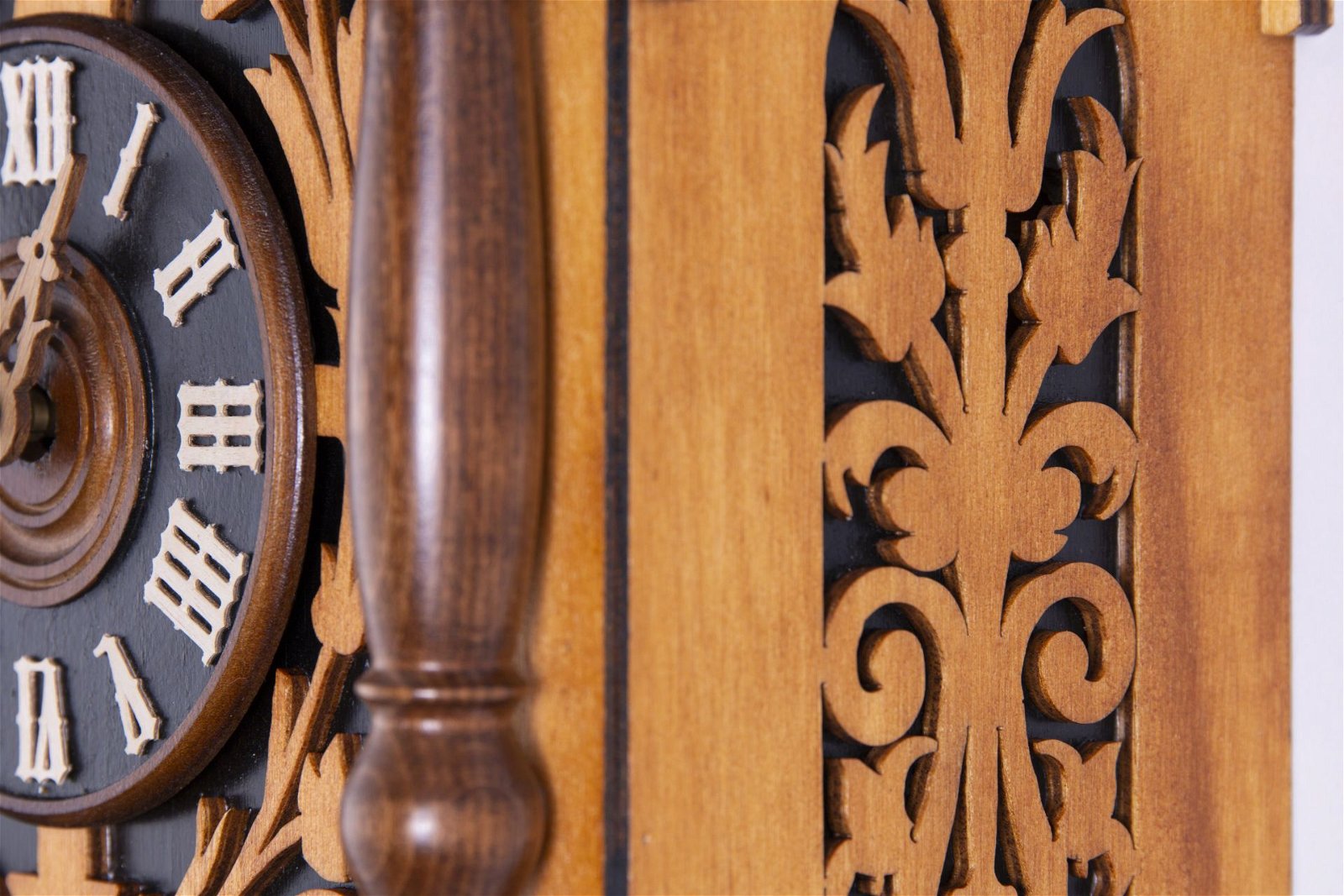 Reloj de cuco estilo antiguo movimiento mecánico de 8 días 44cm de Rombach & Haas