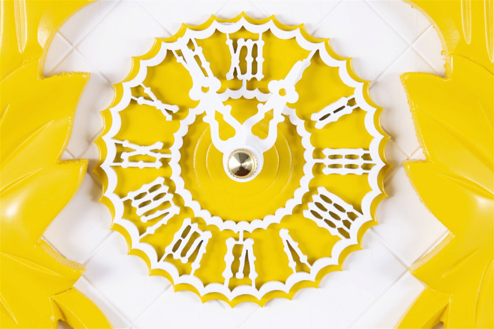 Moderne Kuckucksuhr Quarz-Uhrwerk 35cm von Trenkle Uhren
