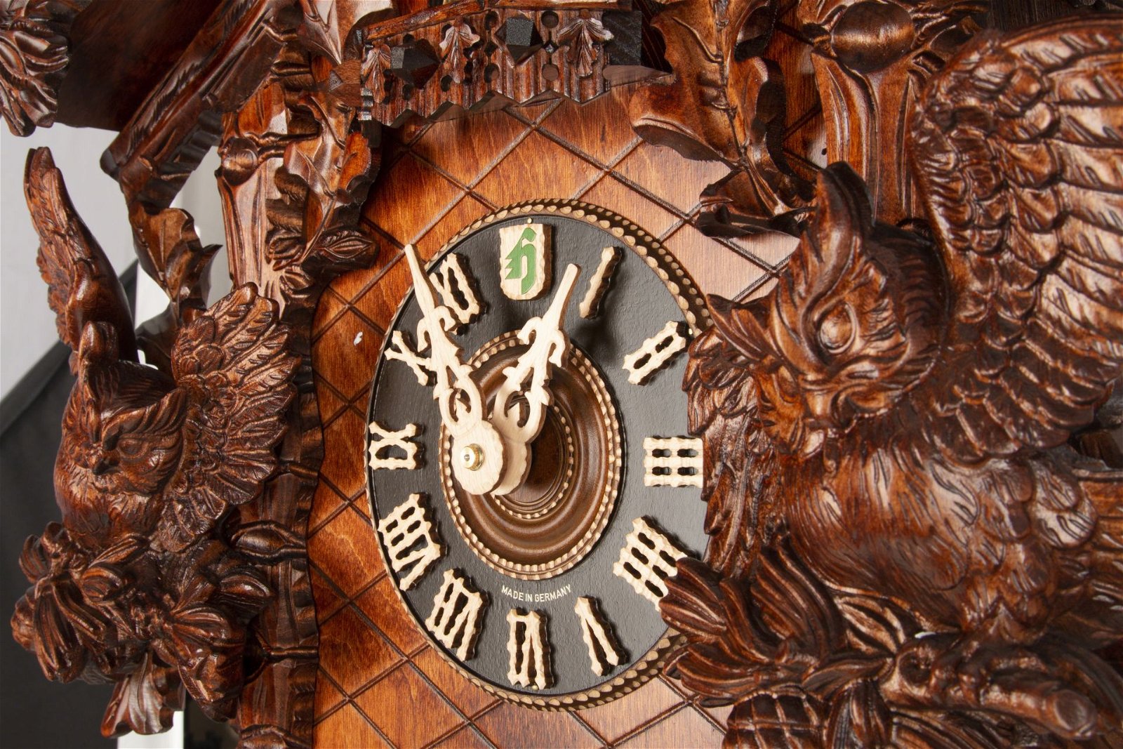 Horloge coucou traditionnelle mouvement 8 jours 90cm de Hönes