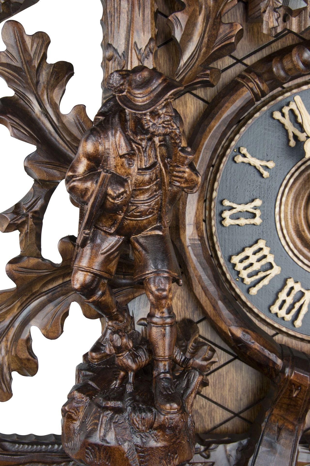 Reloj de cuco estilo “Madera tallada” movimiento mecánico de 8 días 95cm de Hönes